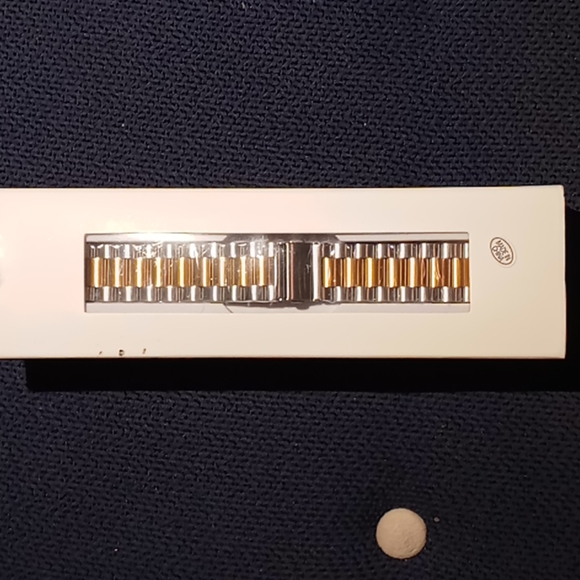 Stainless Steel Band For Apple Watch - Picture 2 of 3